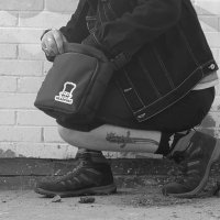 Headchef  Activated  Carbon  Smell  Proof  Satchel  E